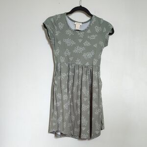 3 for $10 Bundle Sale! Emma & Elsa Green Floral Dress with Pockets Girls Size 12
